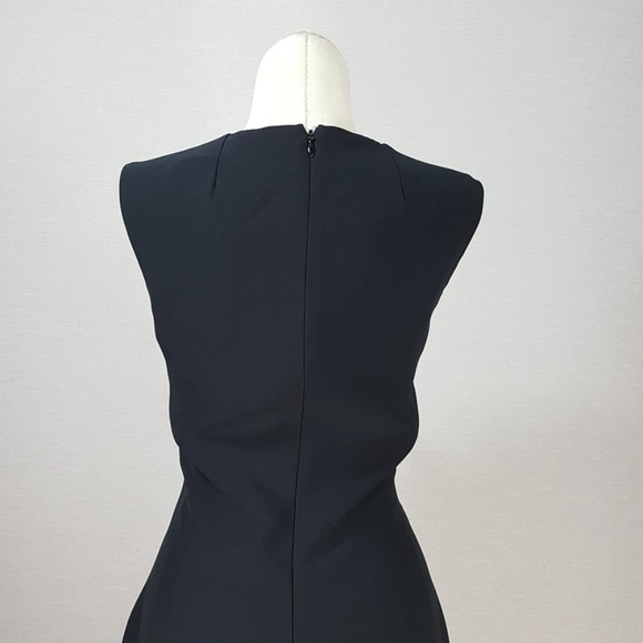 Alexader McQueen Black Sleeveless Dress - Picture 11 of 12